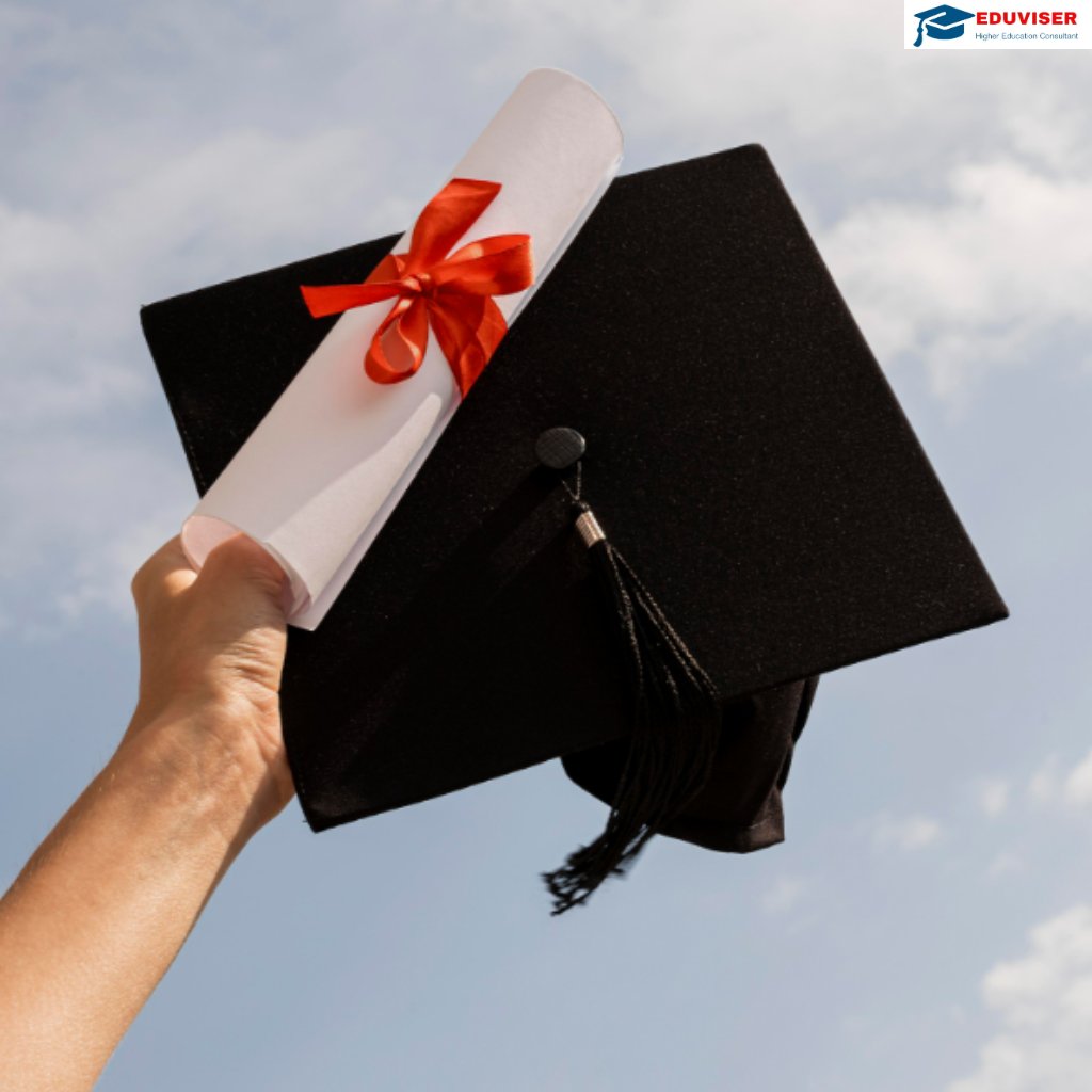 eduv_iser's tweet photo. 🎓 Dreams don't have to wait for finances! 
Discover govt &amp; private scholarships that can fund your education at India's top private unis. 
@Eduviser helps you find the perfect match! #Scholarships https://t.co/mD2s8W3rOy