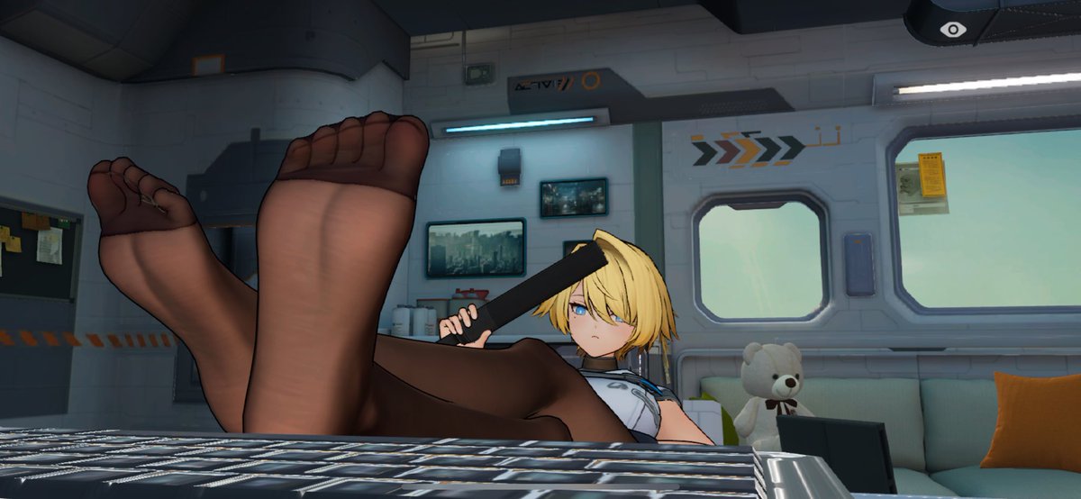 まぁでもこっちの服の方が好みやな…