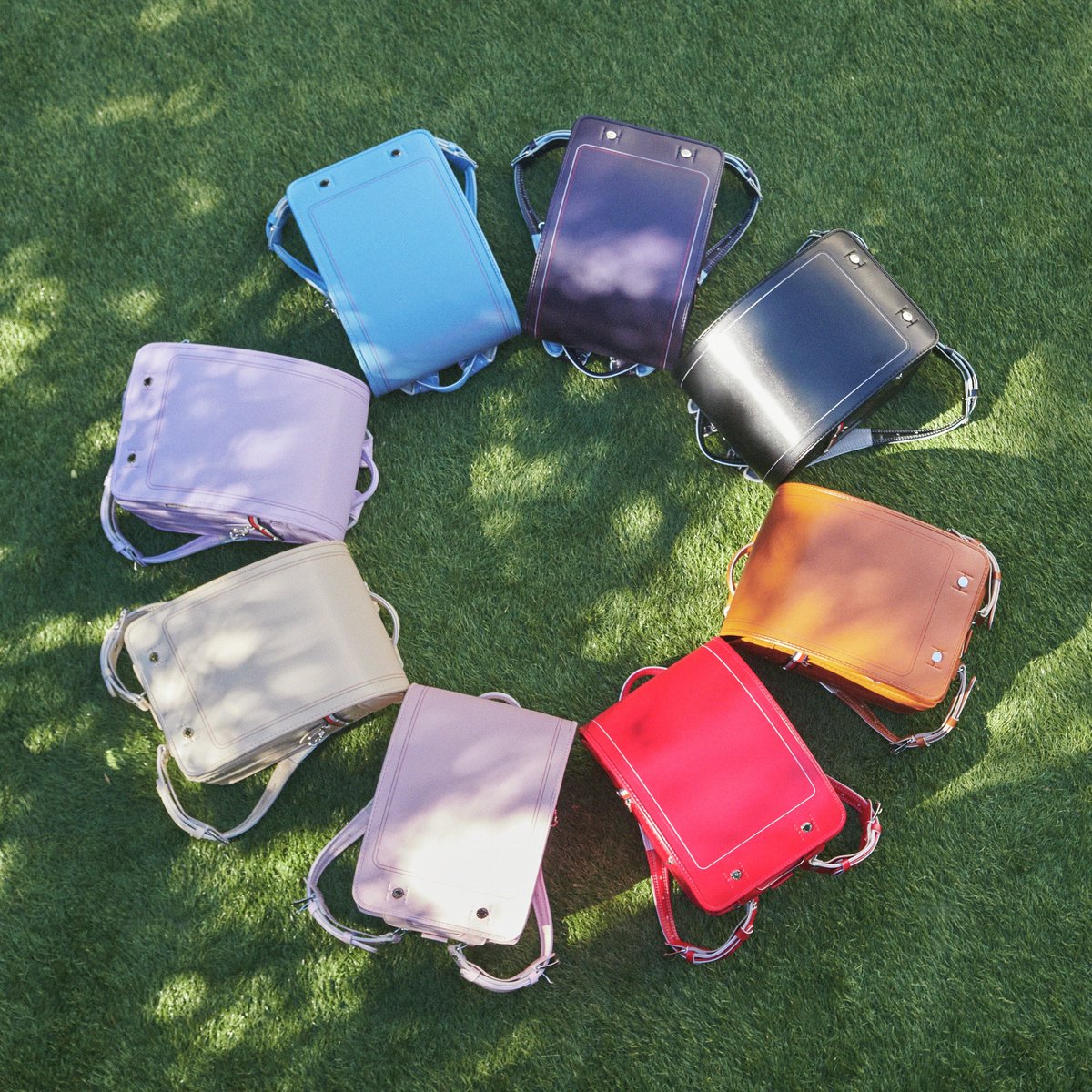 トミーヒルフィガー のランドセル。 6年間をプレッピーな遊び心で彩る