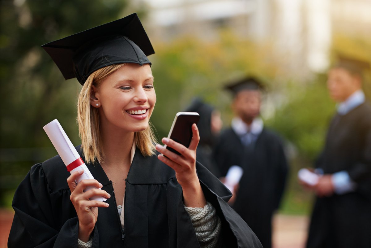 Revolutionize Education with Mobile Apps!

Explore game-changing mobile app impact in our education automation blog.

Uncover how these apps revolutionize education, bringing learning to students in their native language.

academiaerp.com/blog/mobile-ap…