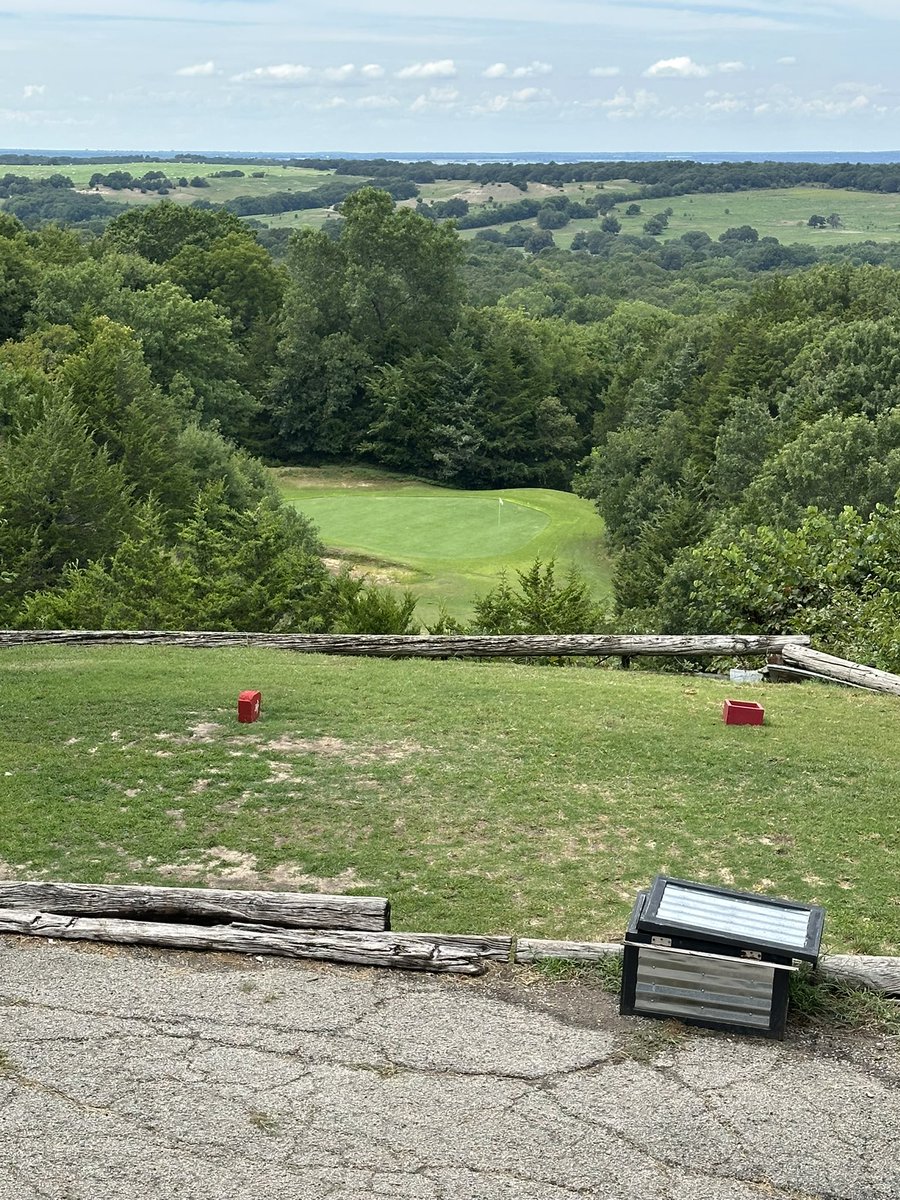 On the golf course today in N Texas
What iron you got for this 170 yard. Shot?