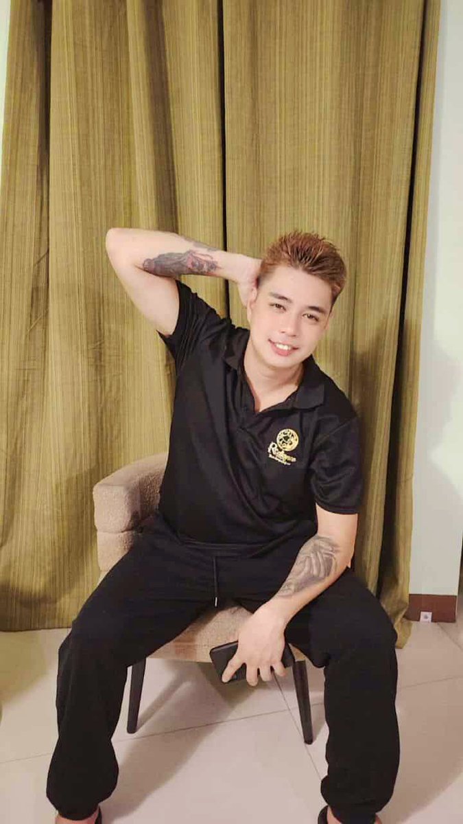 MAASAHI_PINOY's tweet photo. Available to day
Home ^&amp; hotel service 

Just pm me for more info

You want relaxing massage 
Try my own siquence 😊

Loc
Marikina malanday https://t.co/Cp5WEkOdUh