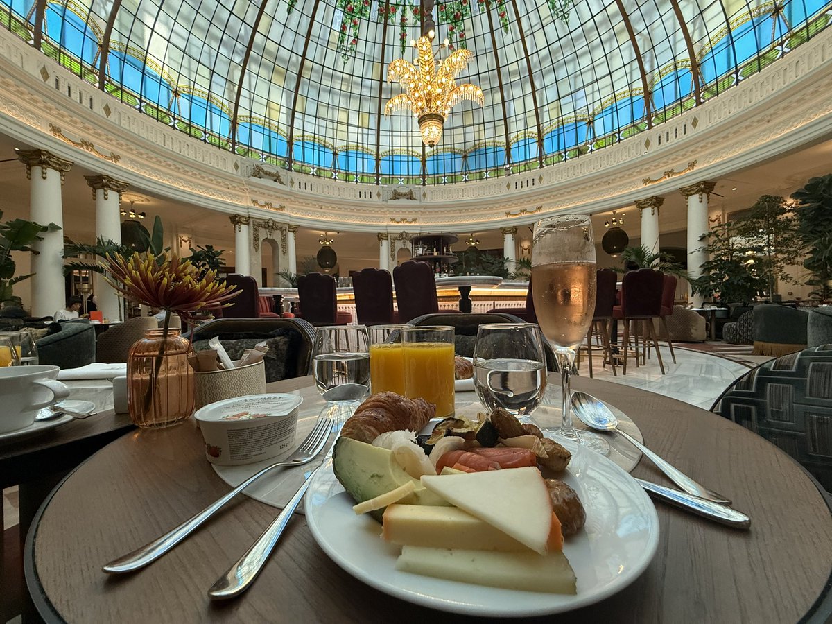 adj343's tweet image. rose人生