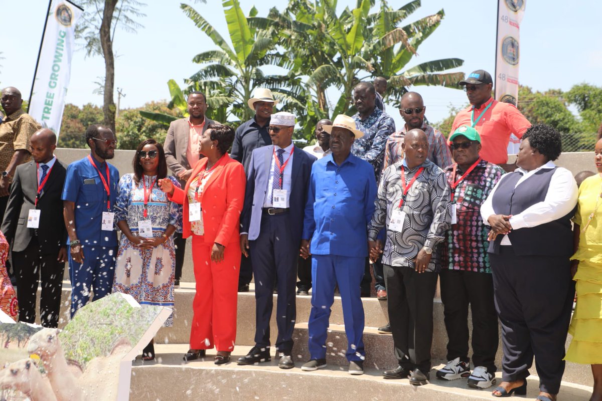 KeForestService's tweet photo. The former Prime Minister Right Hon. @RailaOdinga was the chief guest at the ongoing 9th #DevolutionConference2025 in Homa Bay County. 

Right, Hon. Odinga first toured the new Homa Bay Arboretum, which was established in a collaboration between the Kenya Forest Service and the County Government, where he planted a tree.  

The former Prime Minister was accompanied by Governor H.E @gladyswanga and the Chairman of the Council of Governors H.E @HEAhmedJiir, among other leaders.