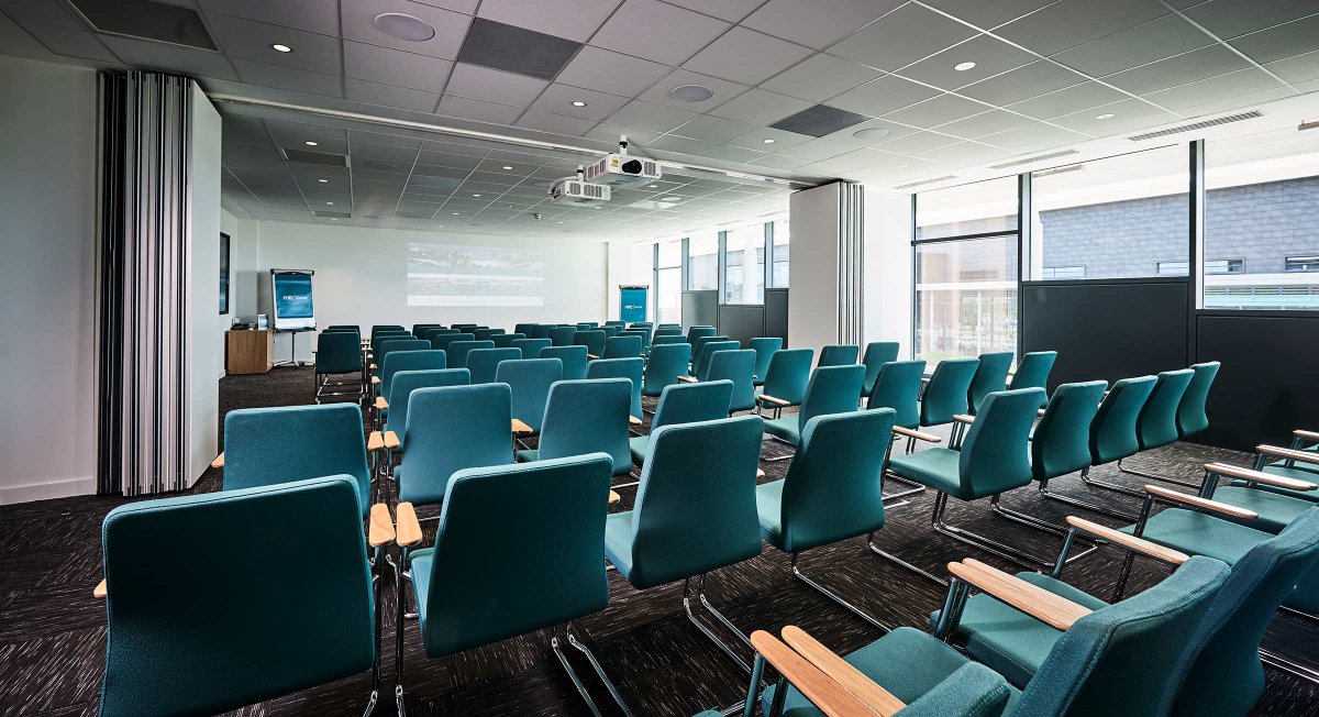 Our #featuredvenueoftheweek <a href="/_MTC_Training/">MTC Training</a>  at Liverpool Science Park is powering UK manufacturing with cutting-edge tech, world-class research &amp; industry partnerships – boosting skills, innovation &amp; growth nationwide. #Manufacturing #Innovation #Liverpool #Tech