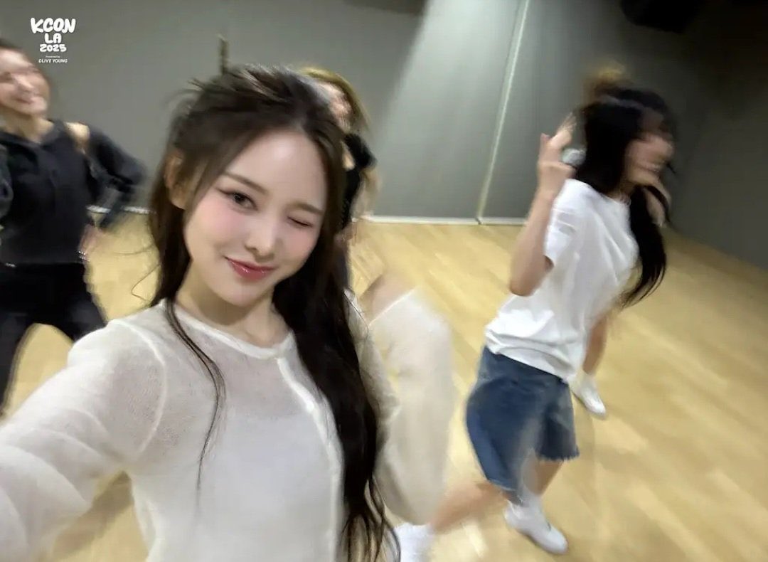 rang418's tweet image. 이즈나스럽다