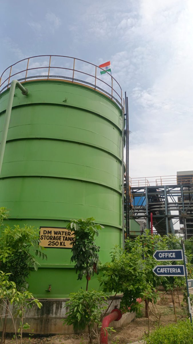 AmdavadAMC's tweet image. AMC&apos;s waste processing plants proudly wave the Tricolour, symbolizing our commitment to a cleaner, greener India under the HGT-HGS campaign.

#WasteProcessing #AMCWorks #TricolourPride #SwachhBharat #GreenAhmedabad #HarGharTiranga #IndependenceDay2025 #WasteManagement