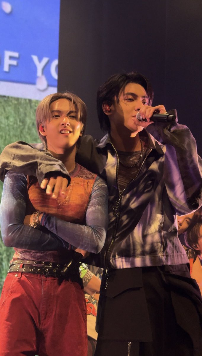 อร้ายยยยยยยยยภีมเป้อไม่ติด ตม ญี่ปุ่น
#PEEMWASU #COPPERdechawat 
#BUS_SAWASDEEKRUBTOKYO