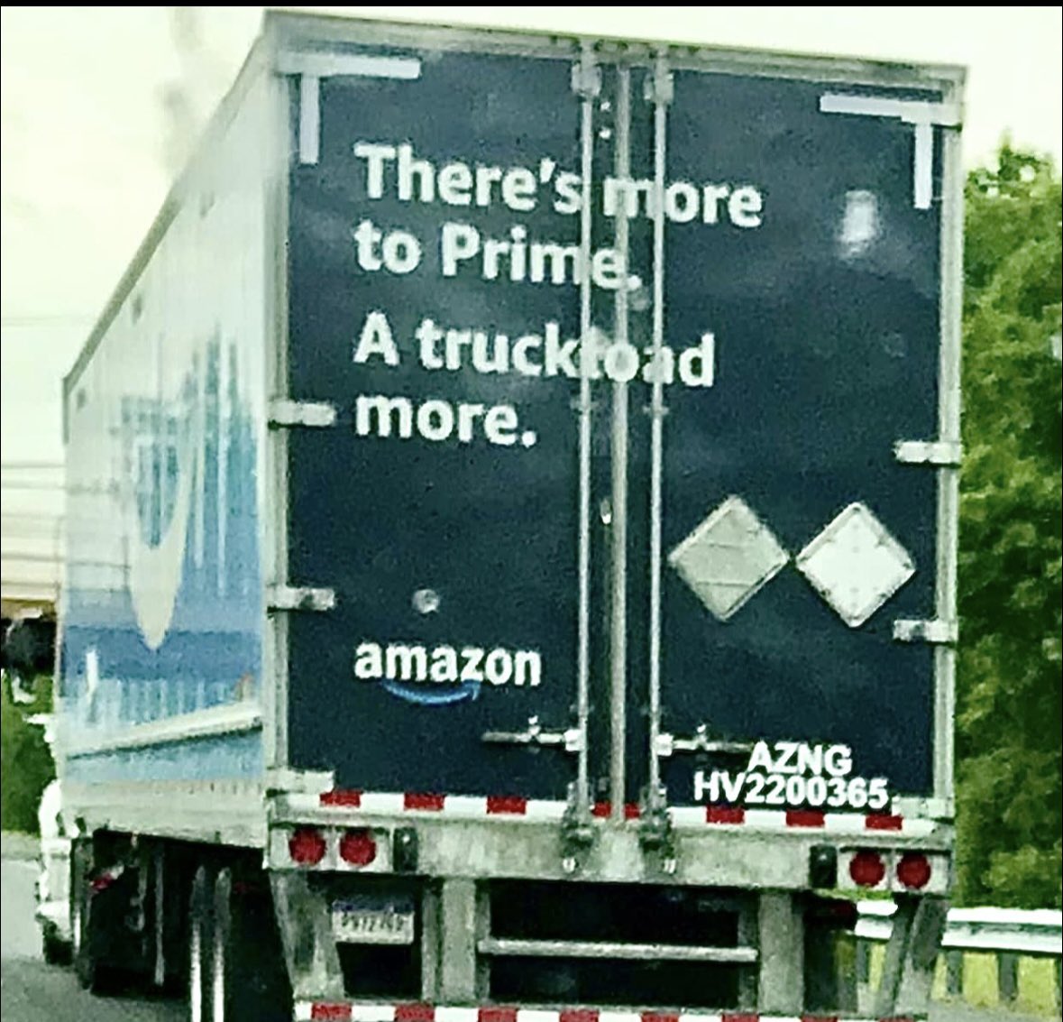 3.5 B products are returned annually in the U.S. Many retailers find it cheaper to throw away returned items than to reprocess them, ending up in landfills, creating methane.. “Shop locally cuts shipping pollution,lets you see products before purchase.”
yahoo.com/news/articles/… c