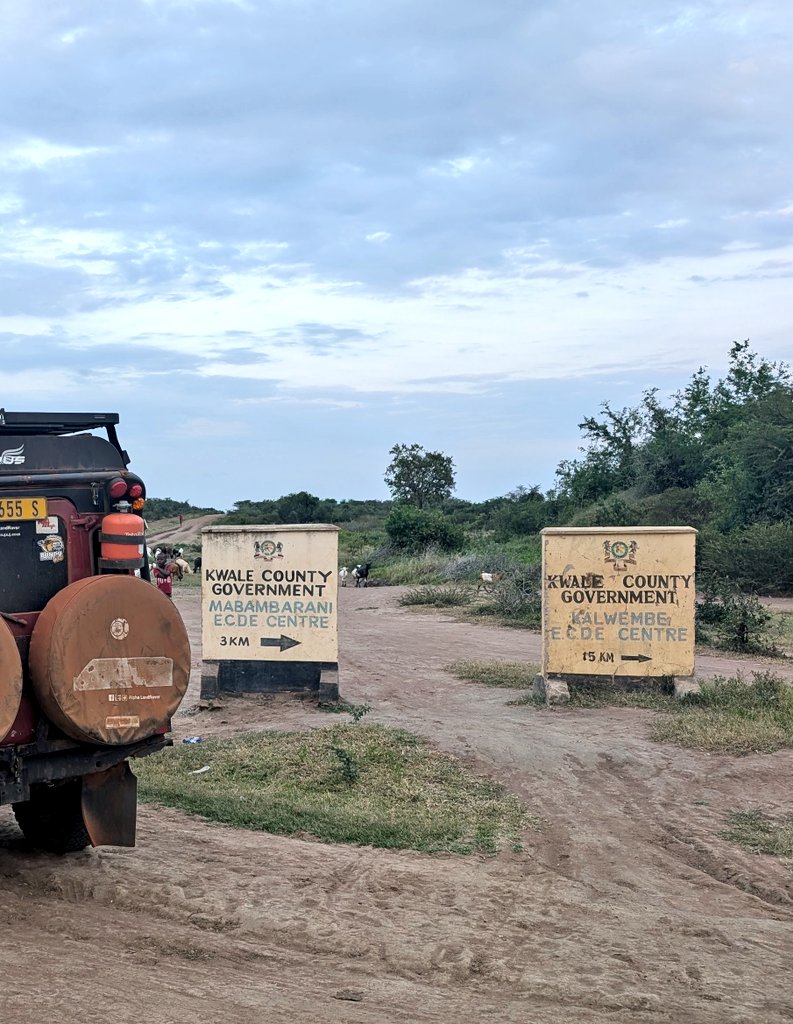 AlphaLandRover's tweet photo. Finally, some signs of life and modernity.
Welcome to Kwale county πππ
And we finally find some network connectivity to help us find the remaining section towards Lungalunga.
EPIC! πͺπͺπͺ
#ALPHALANDROVER #OverlandingKenya https://t.co/CSHDtCrUaI