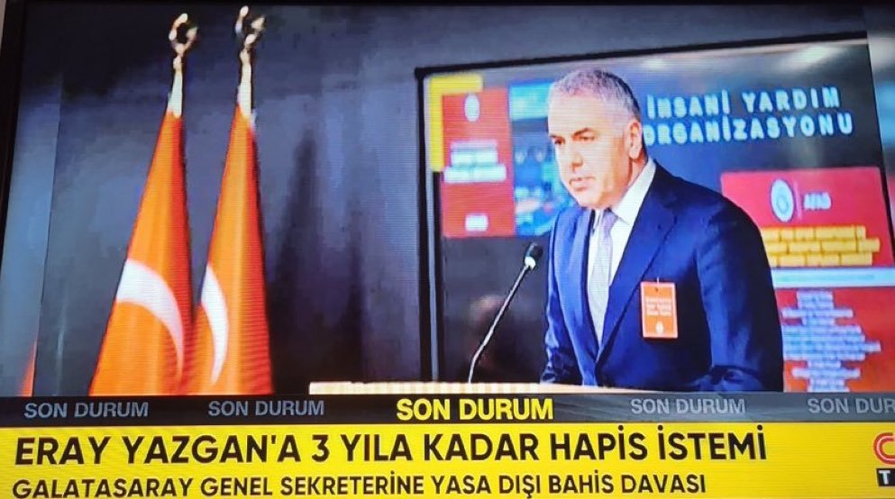 GALATASARAY insanları tehdit ediyor bu konu konuşulmasın , kapatılsın diye.. 

Karaborsa bilet ve yasadışı bahis reklamı soruşturmasında, savcılık, “tutanakları 10 yıl açıklanmayacak” olan GİZLİ DİVAN KURULU tutanaklarını açtırırsa neler ortaya çıkar kimbilir!?