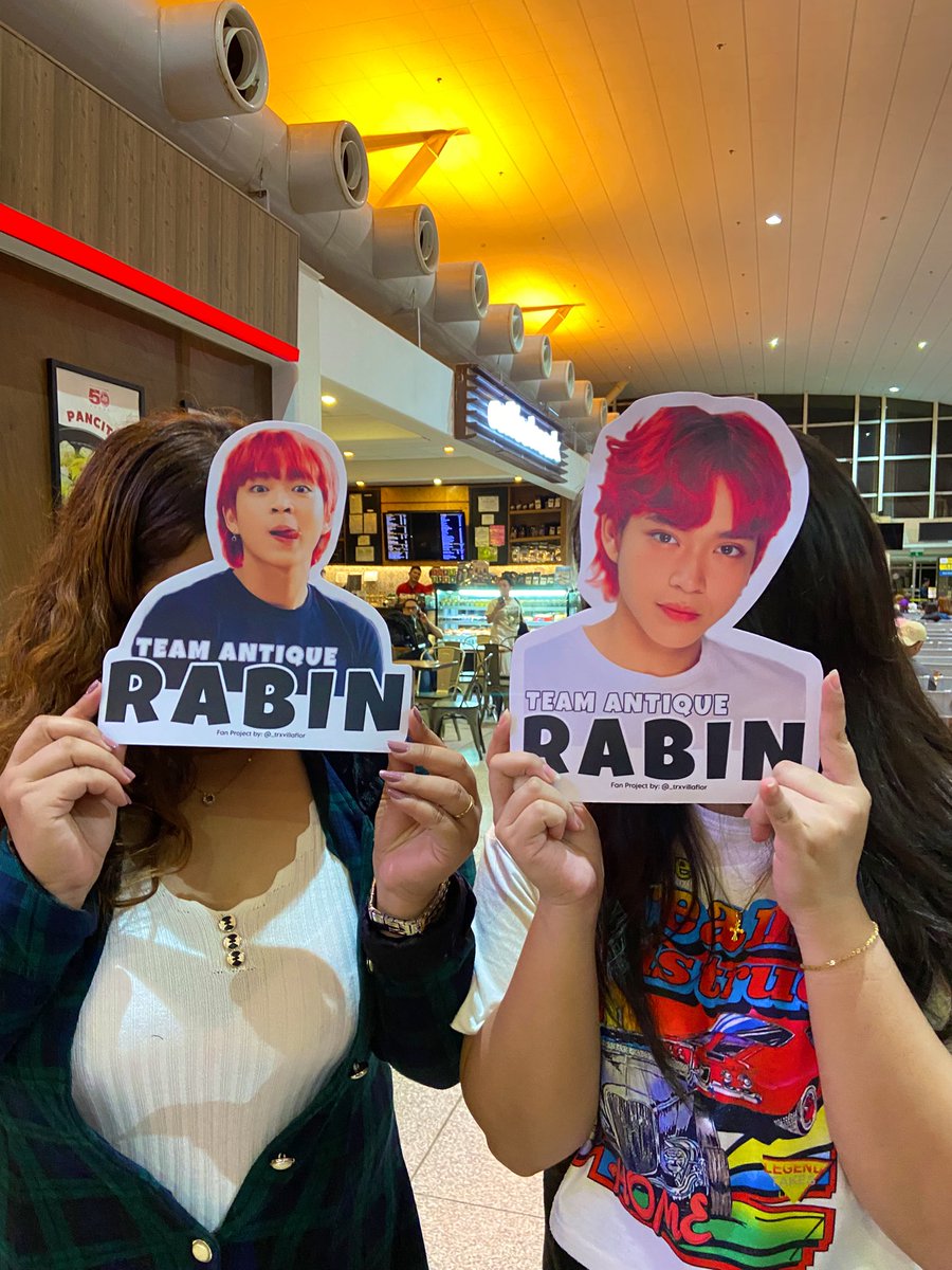 _trxvillaflor's tweet photo. #TeamAntique & #TeamIloilo โ๏ธ
YAYYYY! SEE YOU DABINS!! https://t.co/k2ZW1eIKas