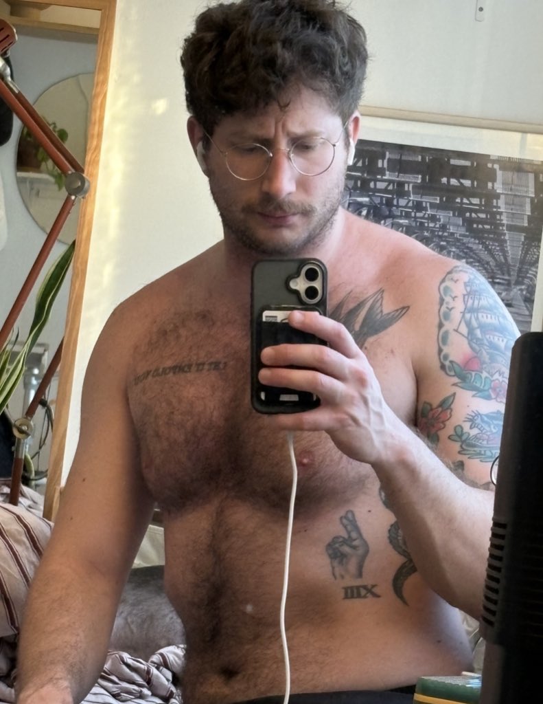 gowanusofficial's tweet image. 22 vs 32