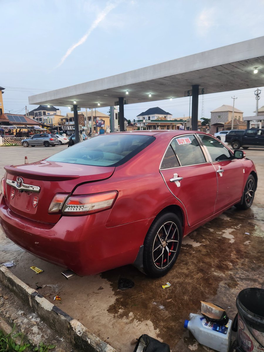 Man_of_Valour_'s tweet photo. Toks Standard Registered V6 Camry 09 Model

✅ Untouched  Engine &amp; Gear With Complete Catalyst

✅  Complete 1st body,2022 on custom

✅ Alloy Rims,Tesla Andriod Screen,Sunroof

✅ AC: Moscow Standard

✅ Location: Ibadan

#ChividoInMiami2025 
#kwam3
#Davido https://t.co/ZghtfX9QKM