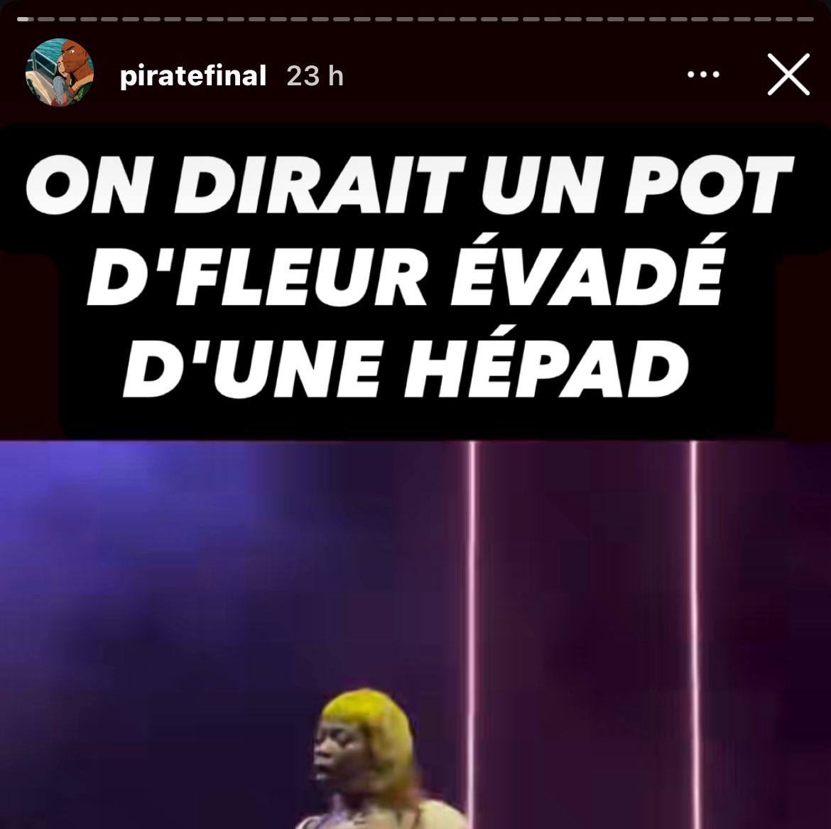 numero_doss2's tweet photo. Booba qui continue de s’attaquer à Theodora alors qu’elle a plus de classique que lui https://t.co/eaBxUK2ny4