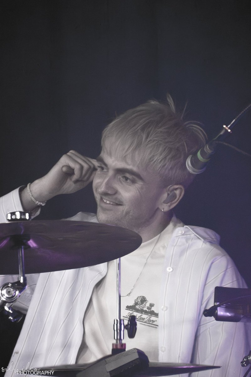 This is for all the Marcus girlies, bcs everyone loves smiley Marcus!

Marcus @ Colours Hoxton, London (27 July 2025)

( <a href="/marcus_otp/">Marcus</a> <a href="/onlythepoetsuk/">only the poets</a> ) 
#otp #onlythepoets #poetsarms #concertphotography