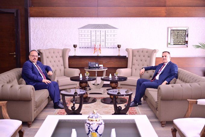 Vali Akbıyık, Vali Canbolat’ı Ziyaret Etti