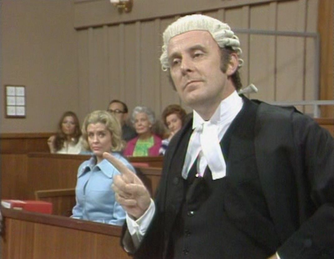 TalkingPicsTV's tweet photo. An intent to defraud the Inland Revenue is heard in the CROWN COURT (1973) at 3pm. The entire case in back-to-back episodes featuring #FrancesBennett #GlynOwen #JoeLynch #RichardWilson in 'The Night for Country Dancing' #TPTVsubtitles https://t.co/JfLjCsWnEC
