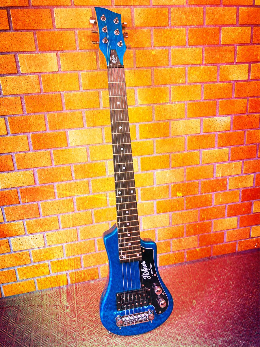 hirokiuchiyama's tweet photo. #HirokiGuitarDiary
#HirokiPhotoDiaty2025
#TheRollingStones
#TheRollingStonesCover
#NoExpectations
#CountryMusic
#Instrumental
#OpenE #Hofner #MiniGuitar #TravelGiitar
#MiniAmp #5w #Slideshow #Photo #SlideBar https://t.co/uq3Rnq5uKz