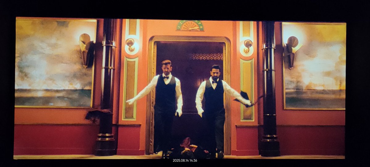 Yug_Kumar_001's tweet photo. #war2
Bakwassss movie https://t.co/hzAsuSM1LG