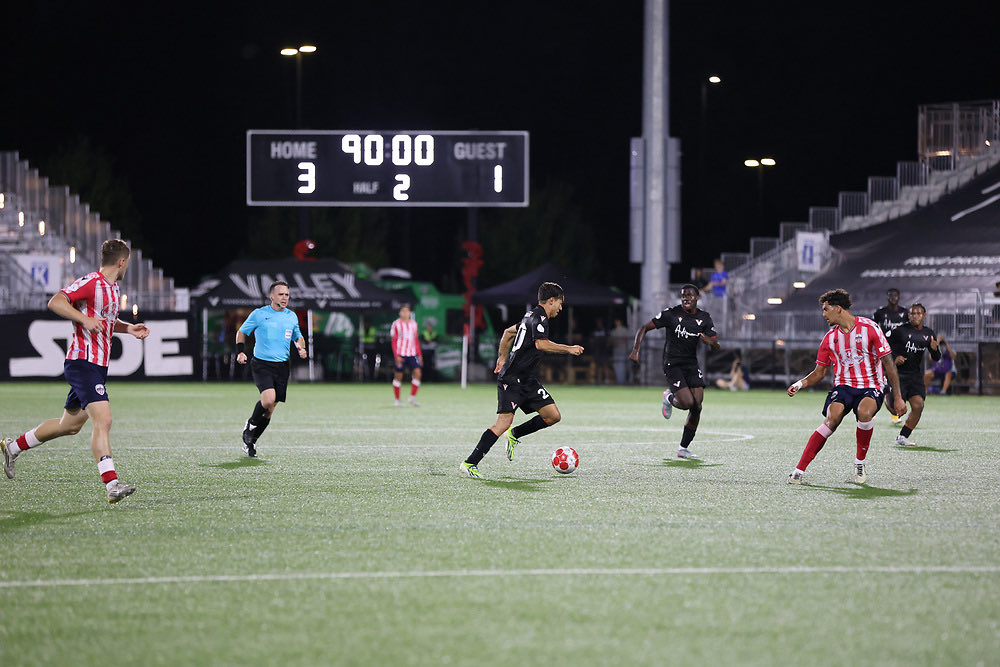 Nicolas Mezquida in starting XI for <a href="/vanfootballclub/">Vancouver FC</a> in his team 3-1 win vs <a href="/atletiOttawa/">Atlético Ottawa</a> home leg 1 Telus 2025 #CanChamp semi-final.

Minutes played 90’
Goal 1
Touches 36
Accurate passes 12/16
Passes into final third 2
Corners 2
Recoveries 4
Clearances 1
Interceptions 1

#CanPL