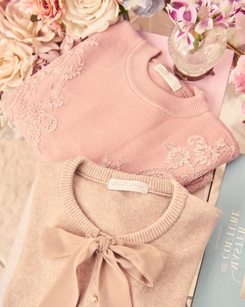 AntesMuertas's tweet photo. 2X1 EN SHOWROOM💞 Te esperamos en Showroom Palermo con 2x1 para que puedas llevarte todos estos diseños. Visitanos este jueves 14, viernes 15 y sábado 16 de 13 a 18.30 hs en Gurruchaga 1060, Timbre *825.
⁠
#AntesMuertas #FW25 #Storyteller #WinterVibes #2x1 #OurFaves https://t.co/vci0iy2EF7