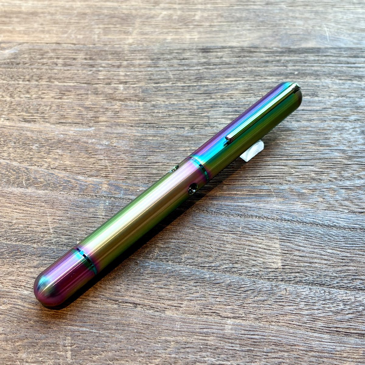 Nahvalur(ナーヴァル)の限定モデルNAUTILUS Ti Pride 2025(ノーチラス