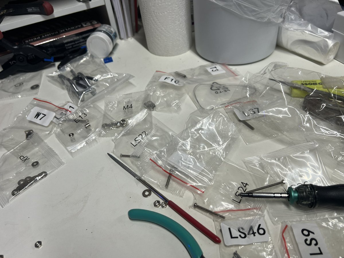 Jonathan Ross (@wossy) on Twitter photo Also, you know you’ve done it properly when you have these many bits left over…. Also, you know you’ve done it properly when you have these many bits left over….