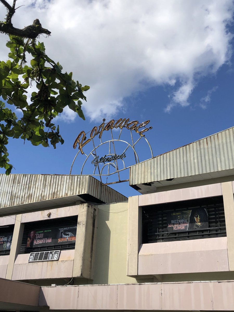 The legend, the icon, Pak Parsan, the only movie poster painter left in Indonesia. Know his name!!!