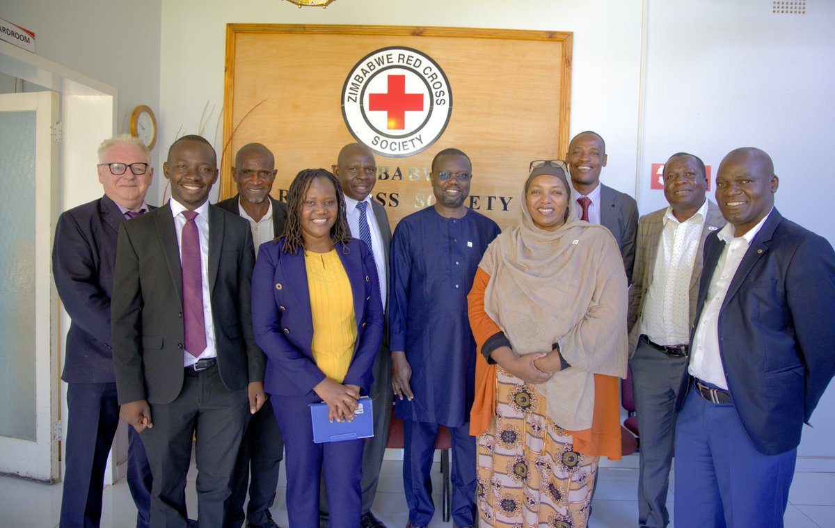 ZrcsRed's tweet image. Visiting  @IFRC Africa Regional Director, Mr Charles Businge as he undertakes key meetings and field visits with the @ZrcsRed .
His insights are set to strengthen our operations and sharpen humanitarian action across communities