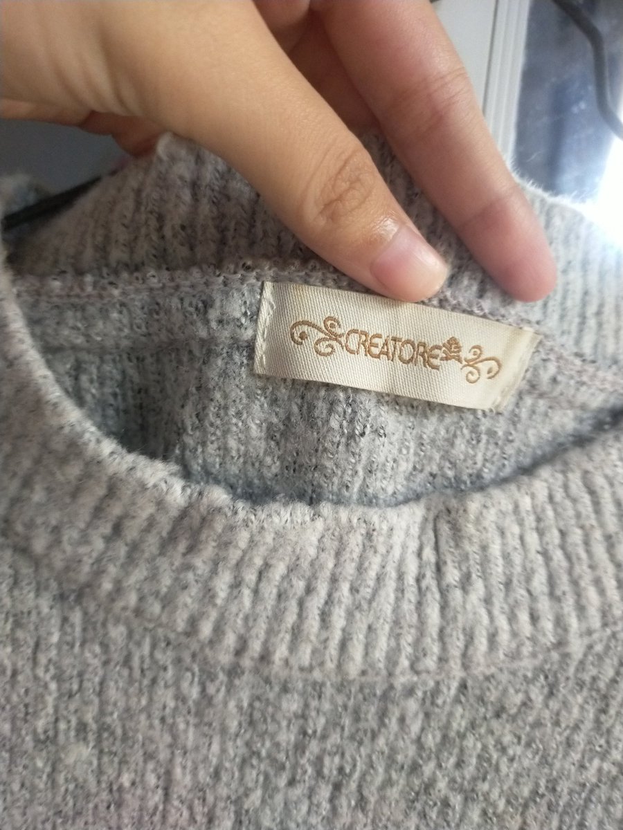 everyyoungs's tweet photo. wts knit/sweater 35k🩷 bahan lembut, no defects
ld ±90
pb ±78 https://t.co/jYAH27M7K1