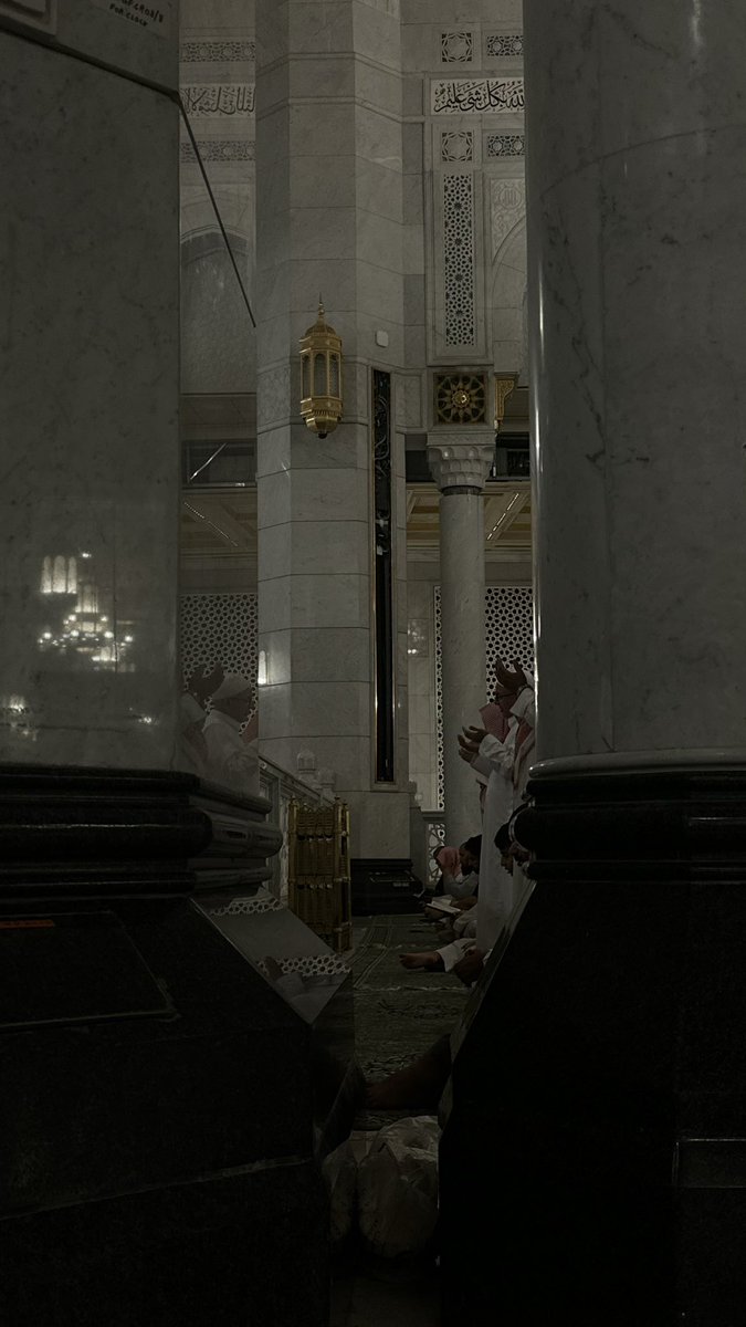 ffsal2020's tweet photo. -
"وإذا رضيتَ فكُل شيءٍ هينٌ
حَسْبِي رضاكَ فكلّ شيءٍ زائلُ.."

اللهم رضاك والجنّة
ِ https://t.co/1nRqz50VW7