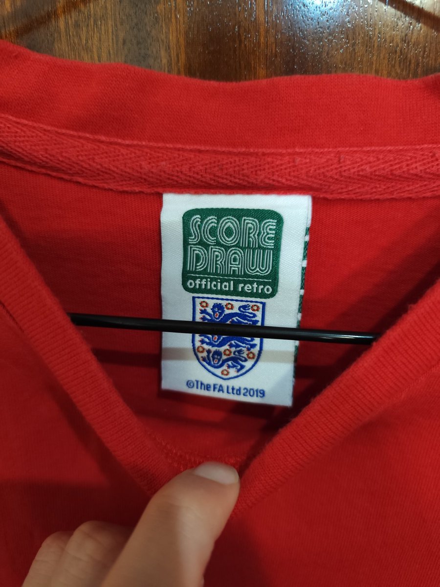 iArrizabalaga's tweet image. ¡CAMI EN VENTA! 💸

Vendo camiseta retro Inglaterra. Final Mundial 1966. N°6. Score Draw.
vinted.es/items/68633622…