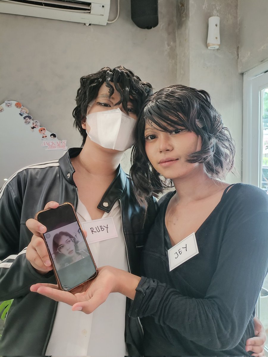 kkmoriioya's tweet image. hihi ga bisa datang ke eventnya aku dpt soulpict nya ajaa, maacii sayang-sayang kuu🫶🫶

most beautiful omi: @koucilok 💗 
cutie shoyooo @watermelyoonn  🍊
YANG KAK RUBY AK GATAU X NYA APA BUT TYSM YAAA🥺🥺🥺🥺