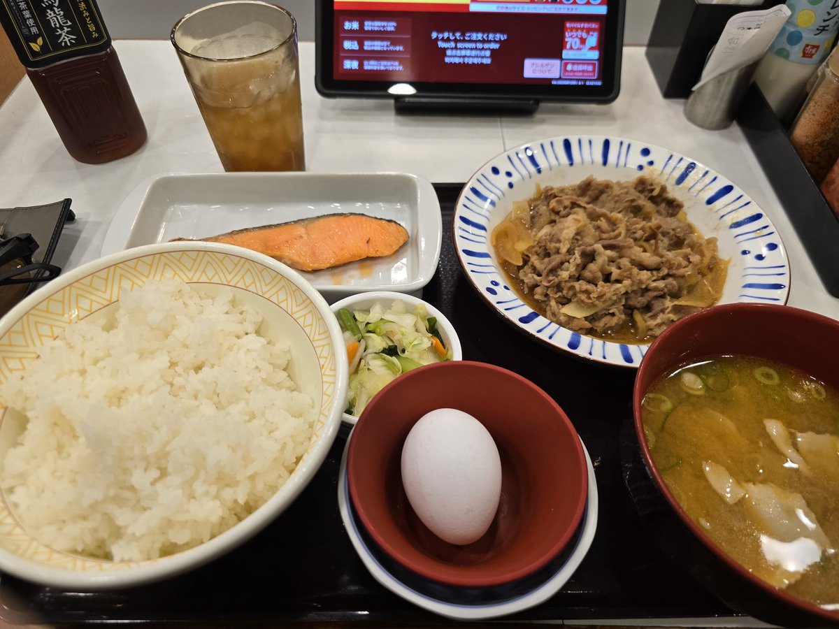 今日もめちゃくちゃ楽しかった＼(^-^)／

贅沢な晩飯w