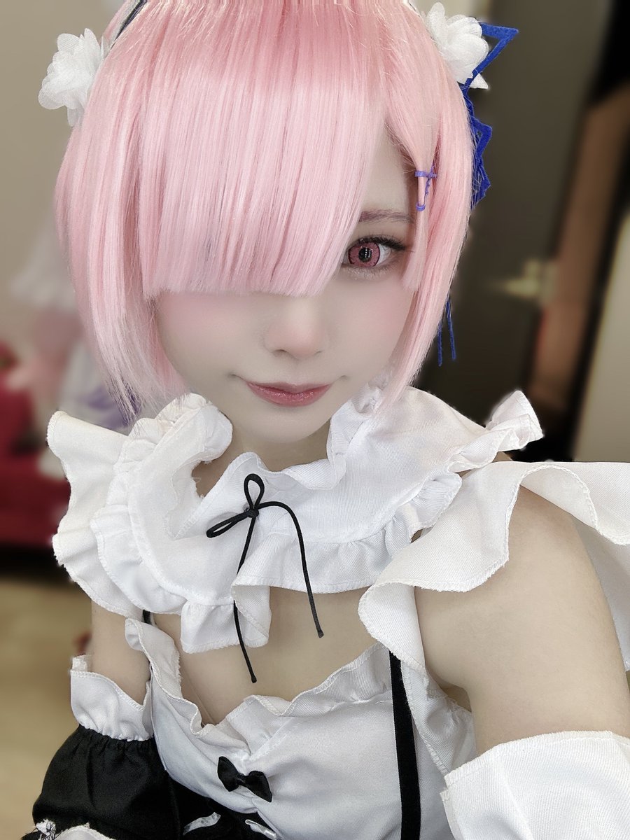 何を見てるのバルス