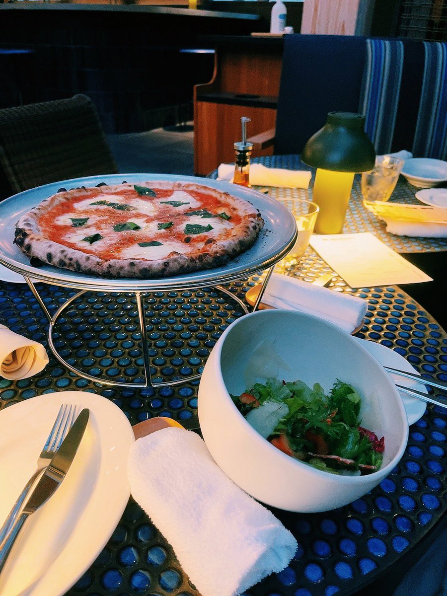 r001ina's tweet image. 切れてないパスタ、意外と食べやすかった𓌉◯𓇋 ソースがよく絡んでいて美味しくいただきました😋✨

#新風館 #ACEHOTEL
#晩御飯