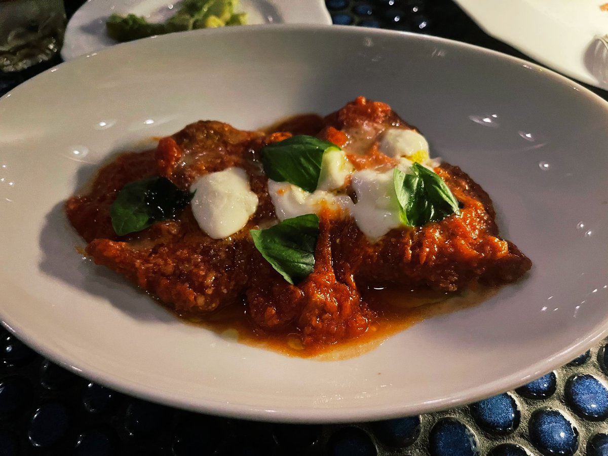 r001ina's tweet image. 切れてないパスタ、意外と食べやすかった𓌉◯𓇋 ソースがよく絡んでいて美味しくいただきました😋✨

#新風館 #ACEHOTEL
#晩御飯