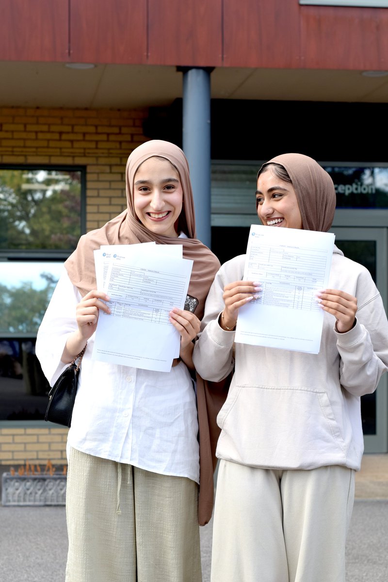 iExel Education Trust tweet media