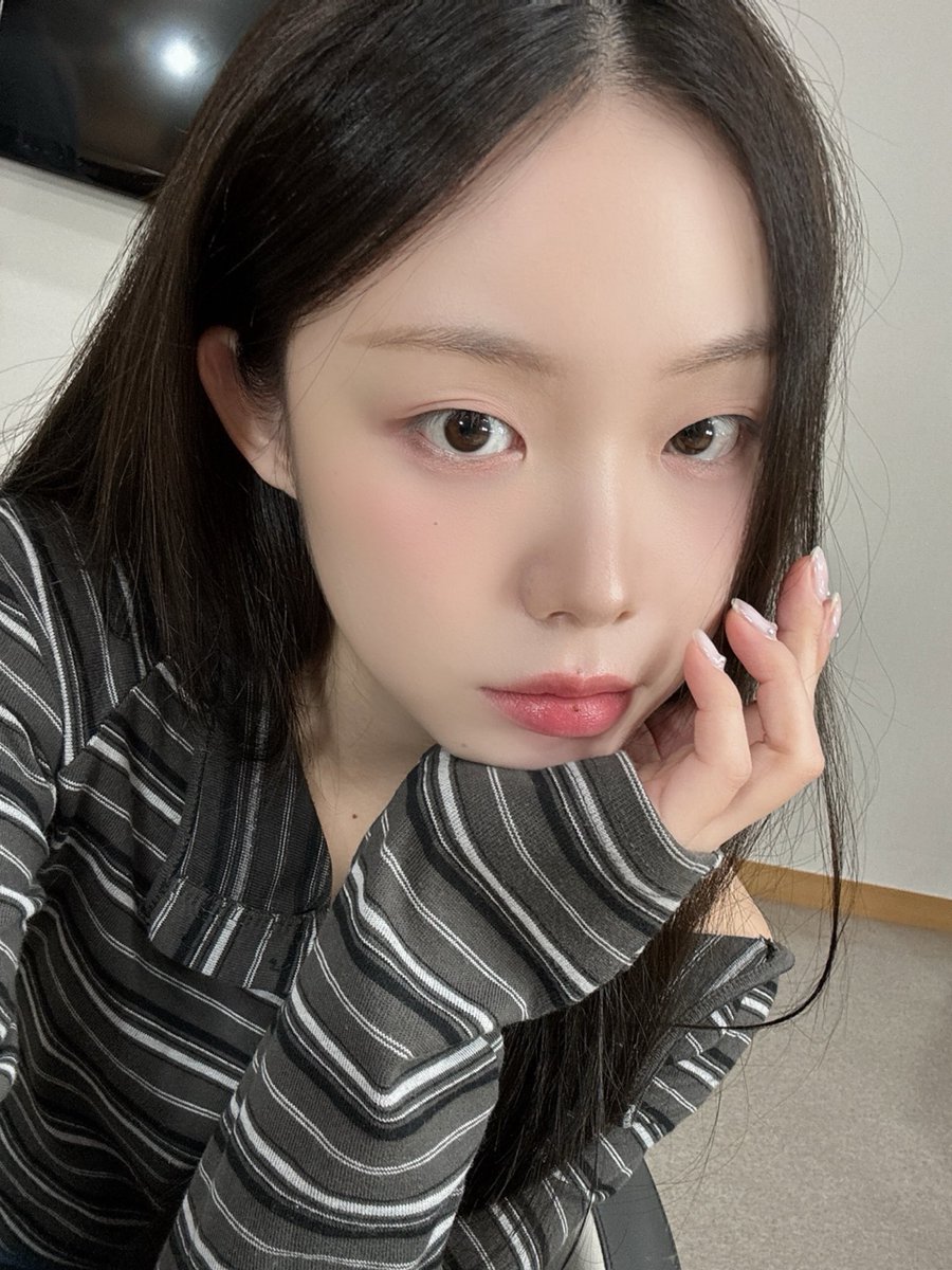 [📸] 
250814 EBS FM 빌리의 아이돌 한국어

#Billlie #빌리  
#MOONSUA #문수아
#SUHYEON #수현 
#아이돌한국어