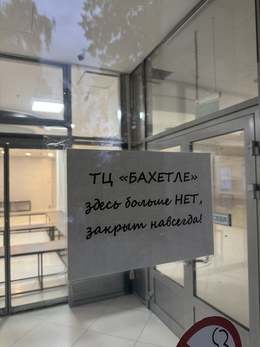 starimud's tweet photo. Однажды Эрнест Хемингуэй поспорил, что сможет написать самый короткий рассказ, способный растрогать любого. https://t.co/j7hFHVnbnD