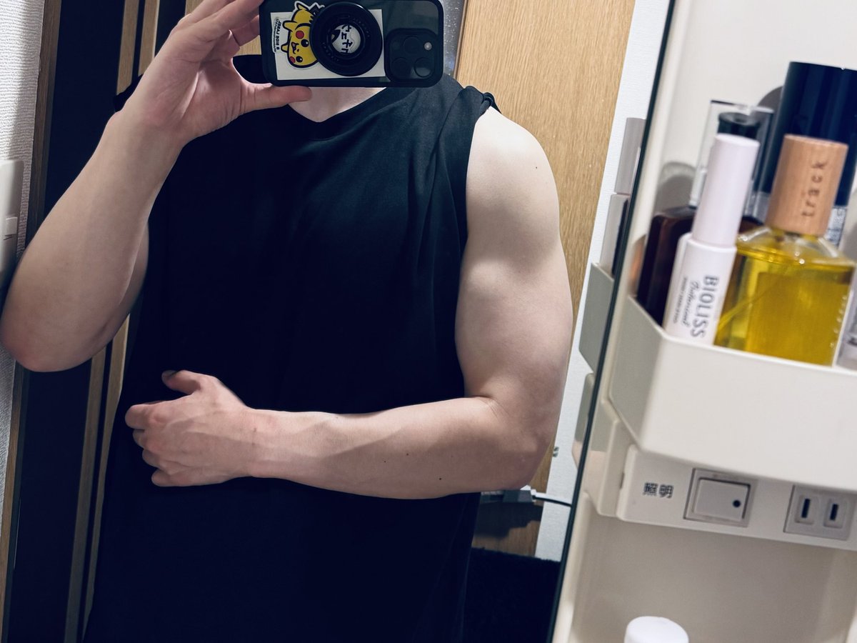 2ヶ月ぶりにジム行けた～🏋️‍♂️
筋力の落ち方にびっくり((((；ﾟДﾟ))))