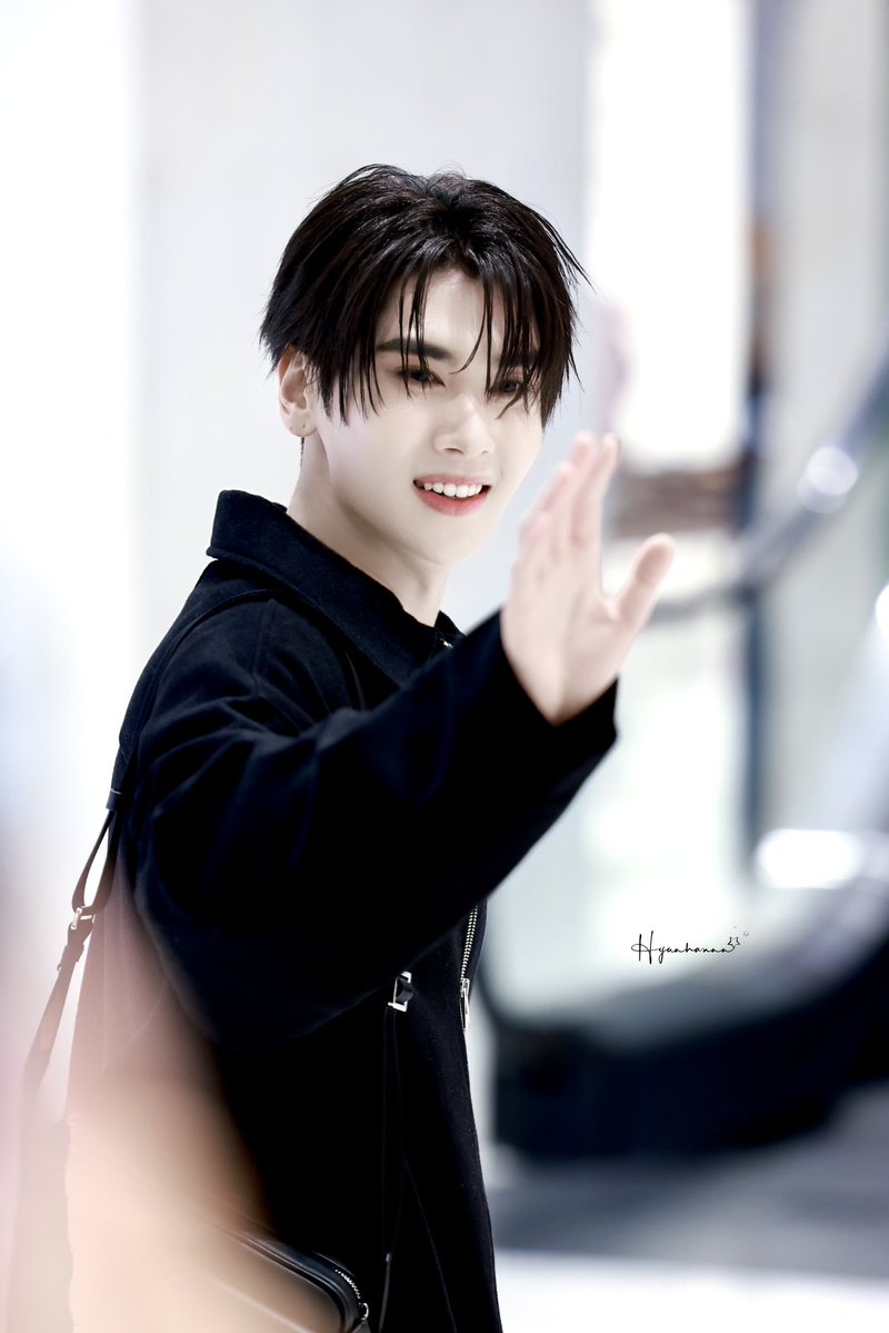 Hyunhannn (@hyunhannn_yuh) on Twitter photo 250814๐ธ
Dunk always so bright๐๐๐ป
DUNK WITH TUMITH
#TUMIxDUNK
#TUMI #TUMITH
<a href="/dunknatachai/">dunknatachai</a> #dunknatachai 250814๐ธ
Dunk always so bright๐๐๐ป
DUNK WITH TUMITH
#TUMIxDUNK
#TUMI #TUMITH
<a href="/dunknatachai/">dunknatachai</a> #dunknatachai
