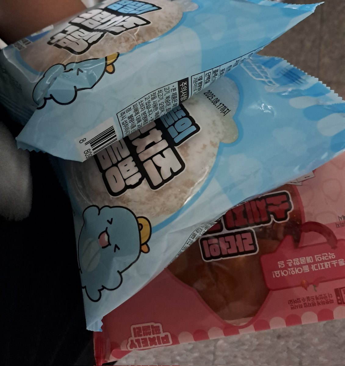 Hiro___519's tweet photo. 오랜만입니다 제 근황은... https://t.co/vGCzfnK8Ir