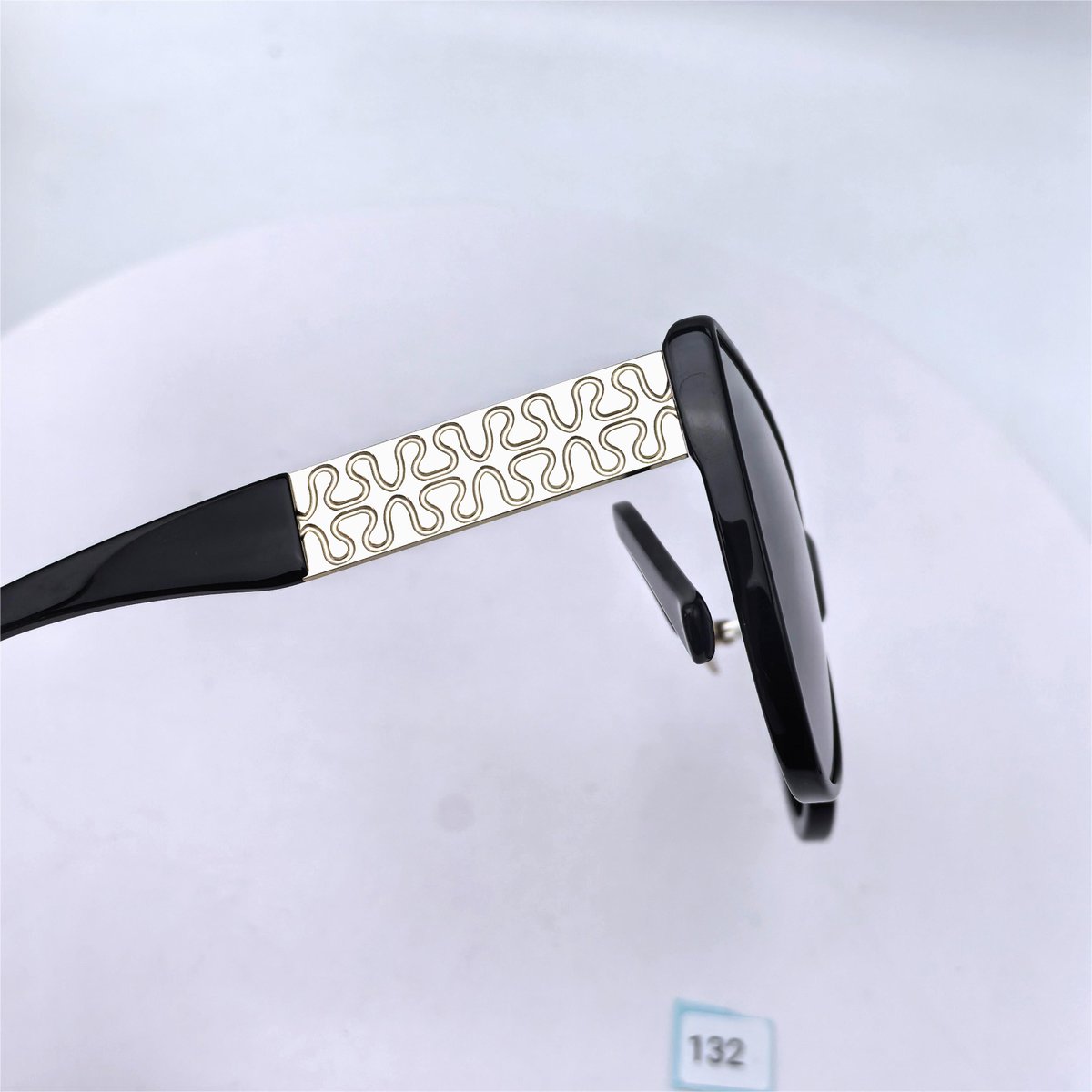 CrystalOptical's tweet photo. What's app:  008617768667106
Code:132

#sunglasses #sunglasseslover #sunglassesmarket #sunglassesfashion #sunglasseswholesalemarket https://t.co/Qgen7JEzFC