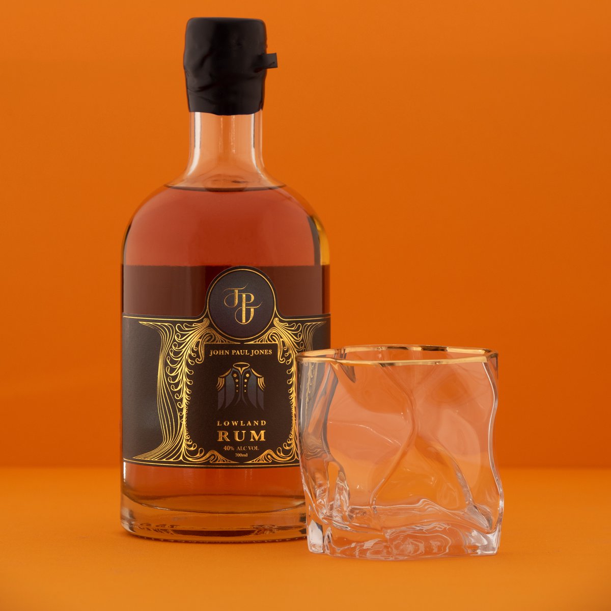 Congrats to everyone getting A-Level results today 🎓📜 
Whether you got A*s or just a star behind the bar, you’ve earned a drink. Ours is called John Paul Jones Rum. 

#ResultsDay #BritishSummer #RumCulture #SummerFun