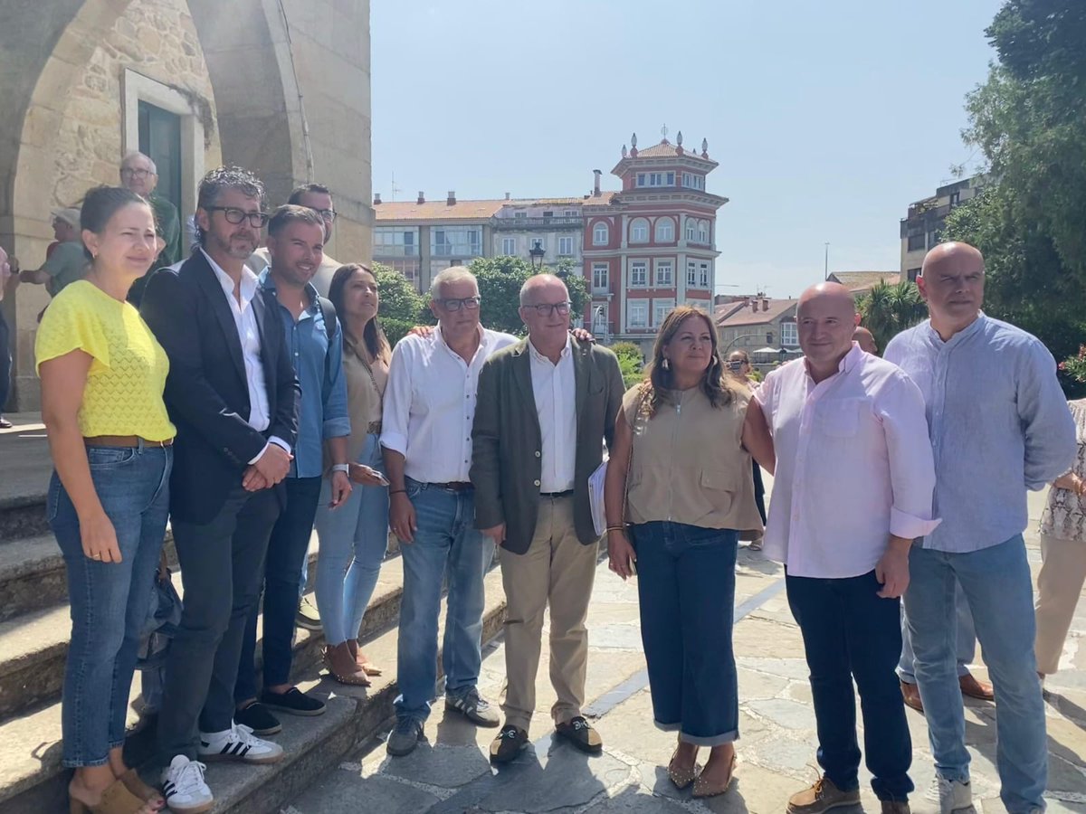 O voceiro do <a href="/PopularesNoia/">Partido Popular de Noia</a>, <a href="/SantiFreireNoia/">Santi Freire</a>, defende a súa xestión á fronte do Goberno e asegura que deixa o Concello nunha situación económica “moito mellor” que a que herdou

ppcoruña.es/freire-defende…