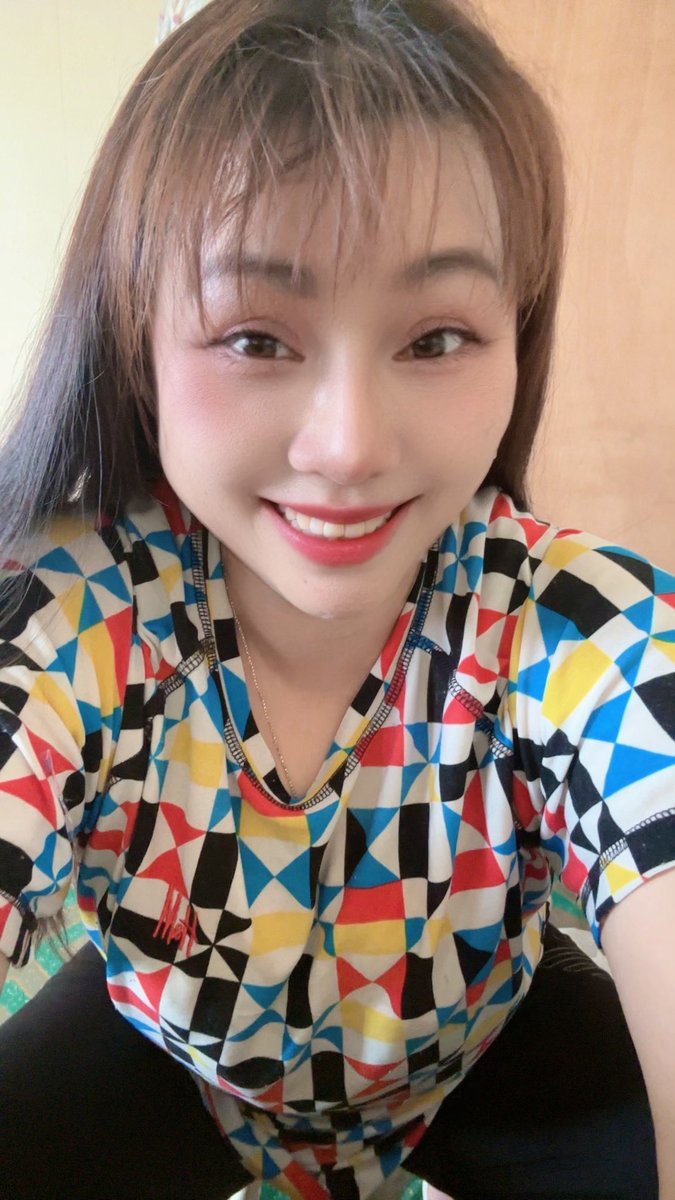 รับนวดนอกสถานที่ ในตัวเมืองมุกดาหาร มีหน้าร้าน นวดเป็น 100%  รับนวดไม่เกิน 23.00 นะค่ะ เน้นโทรน่าา 0849263259 แอดลาย 5566live สนใจทักมาได้เลยจ้า