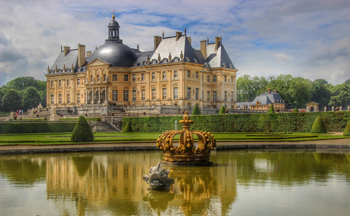 We're up to X in the A to Z of France! 😍
I'm going for X-traordinary France  but you get bonus points if you have a fav French place beginning with X! 
📷  Dinan, Brittany;  garden Ephrussi French Riviera; Vaux-le-Vicomte, Loire
#thegoodlifefrance