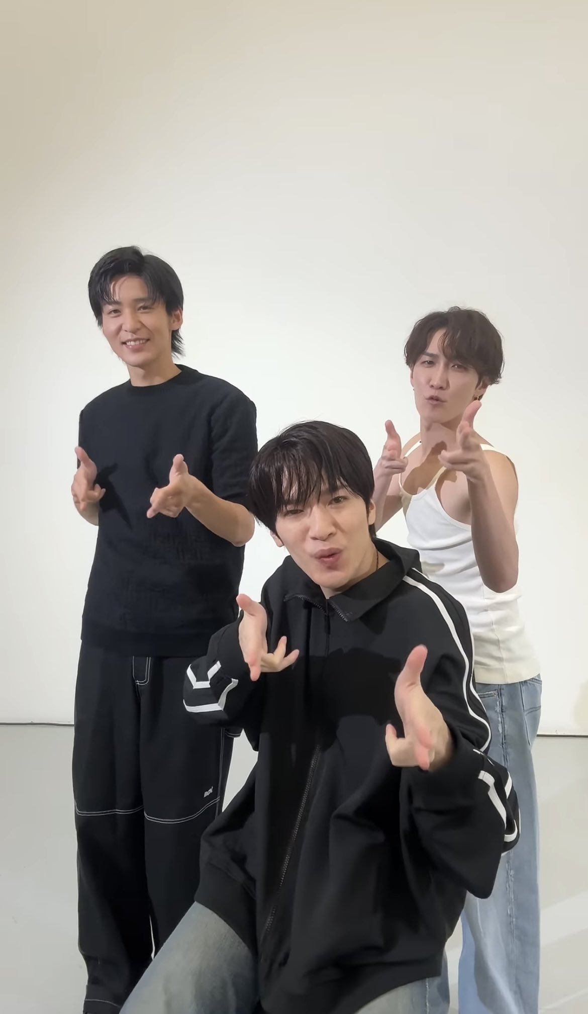 FUKA0505💜💙🖤🩷❤️💛💚🧡🤍 on X